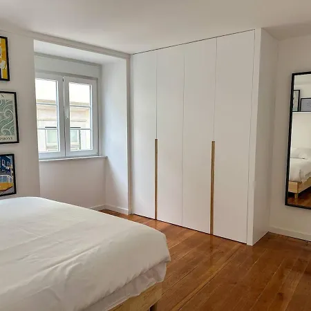 Chiado Comfort And Practicality On The 3rd Floor Apartment *